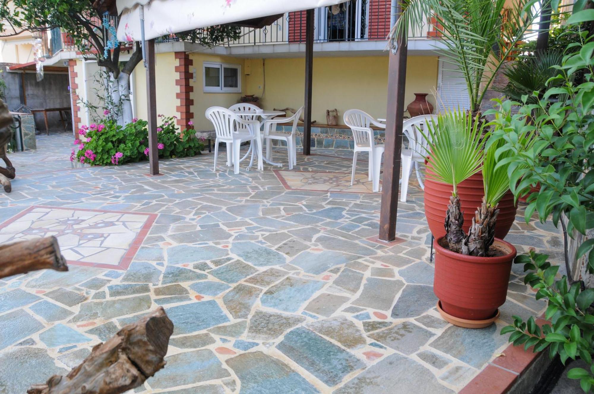 Nefeli Rooms Pefki  Exterior photo